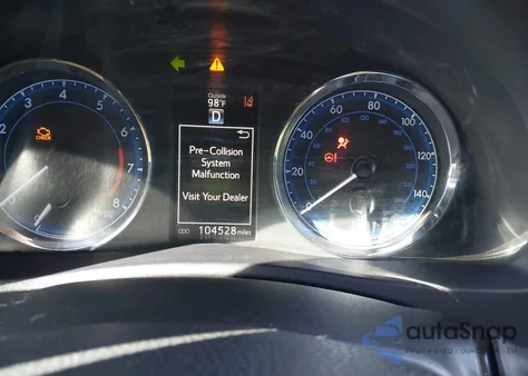 2018 Toyota Corolla Se z USA, uszkodzony, nr VIN 2T1BURHE6JC986885